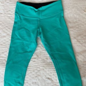 Reversible lululemon yoga pants